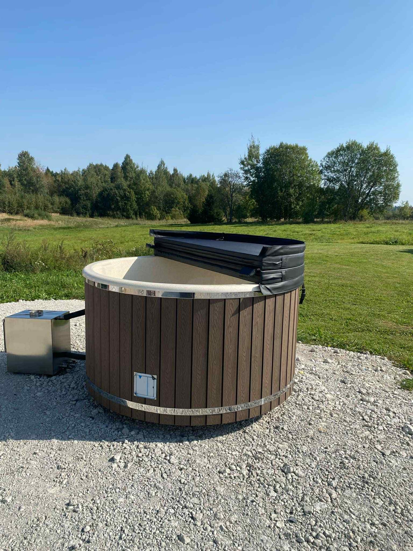 Design selv – Vildmarksbad udvendig ovn rund