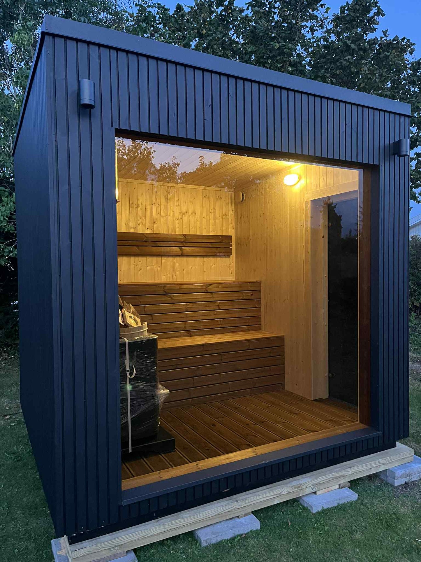 Design selv – Udendørs sauna cube