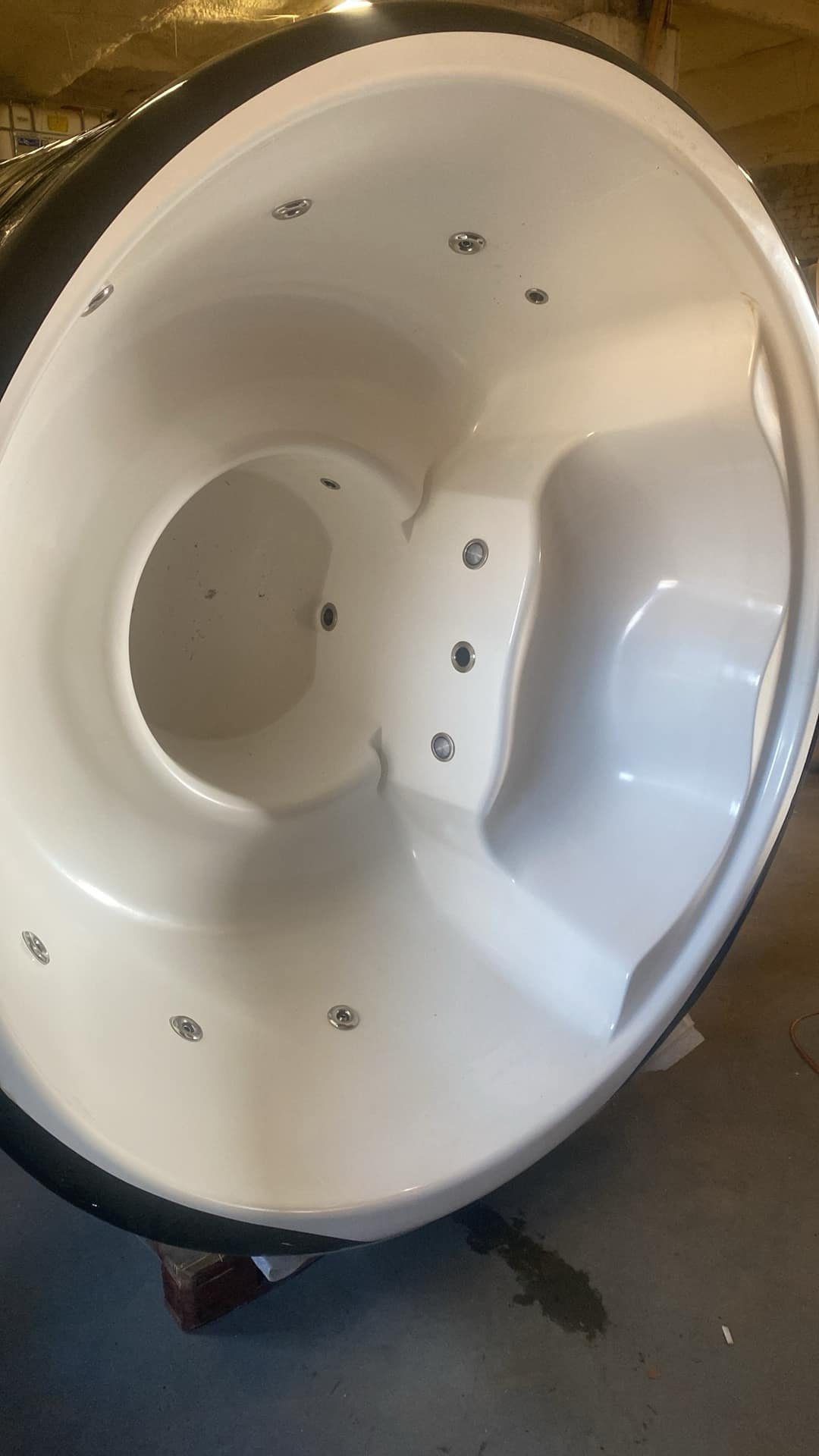 Design selv – Vildmarksbad Integreret ovn rund